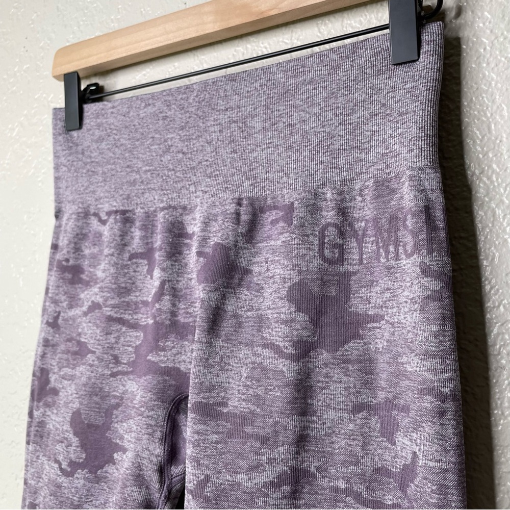 Gymshark Camo Seamless Leggings Purple Workout Running - Picture 4 of 8